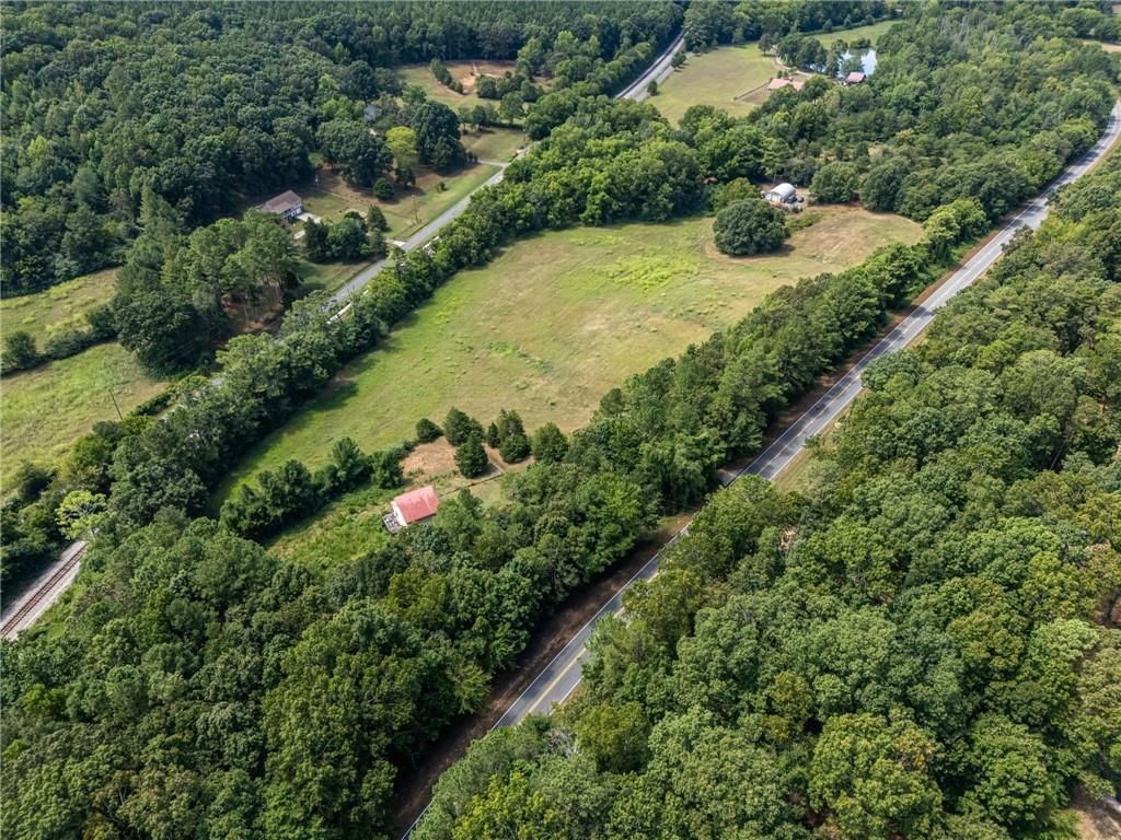 458 Hall Station Road, Kingston, GA 30145
