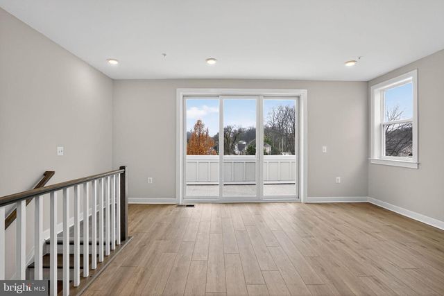 3612 FARR AVE, Fairfax, VA 22030