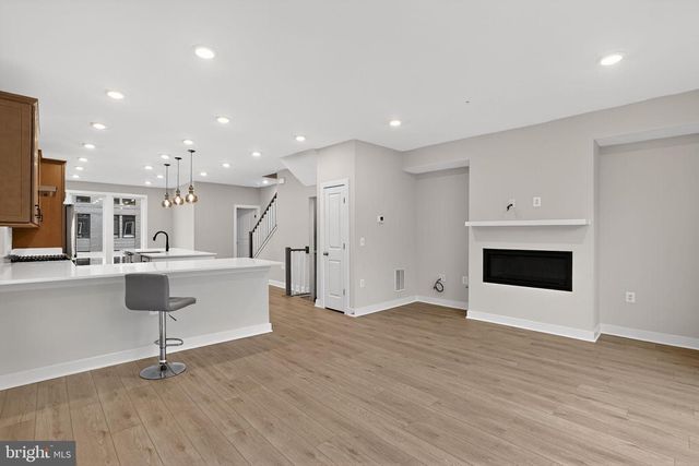 3612 FARR AVE, Fairfax, VA 22030