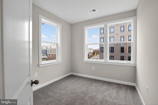 3612 FARR AVE, Fairfax, VA 22030