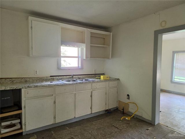 810 Pittman Street, Harlingen, TX 78550