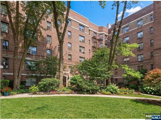 100 Palisade Avenue A51, Englewood, NJ 07631