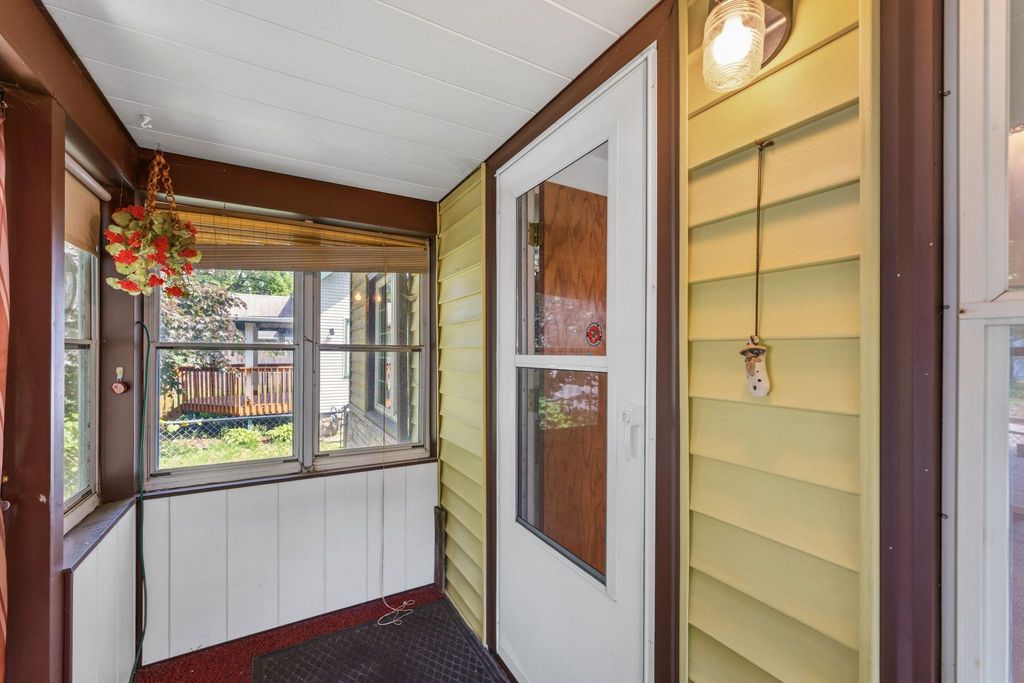 4514 Bryant Avenue N, Minneapolis, MN 55412 — photo 3