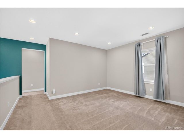 6715 E 134th Ave, Thornton, CO 80602