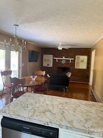 1126 Cannon Drive, Lenoir, NC 28645