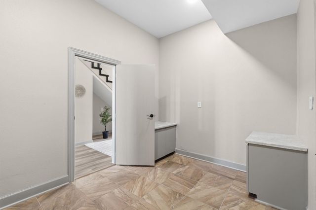 703 Leaning Oak Trail, Richmond, TX 77406