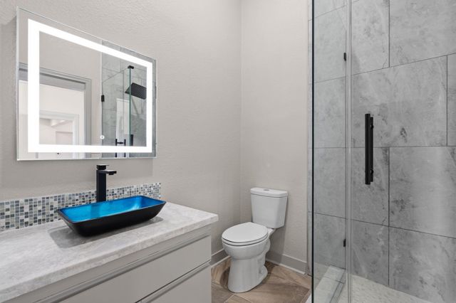 703 Leaning Oak Trail, Richmond, TX 77406