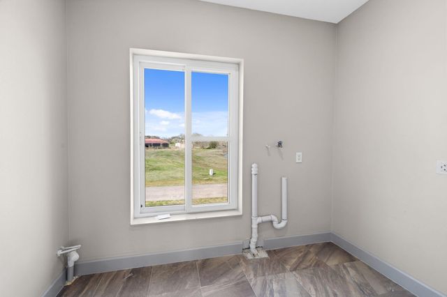 703 Leaning Oak Trail, Richmond, TX 77406