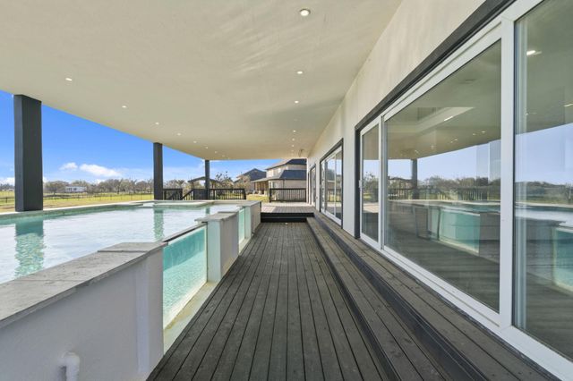 703 Leaning Oak Trail, Richmond, TX 77406