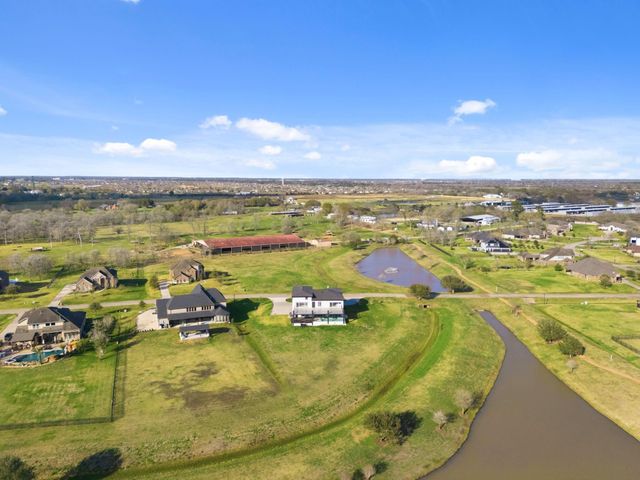 703 Leaning Oak Trail, Richmond, TX 77406