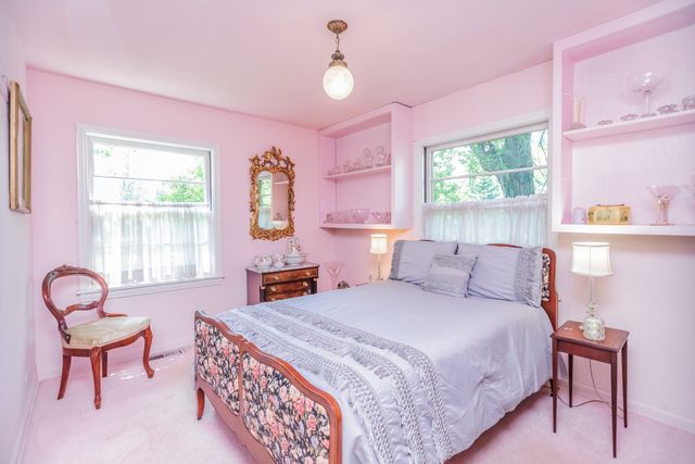 8080 Wolf Road, Burr Ridge, IL 60527