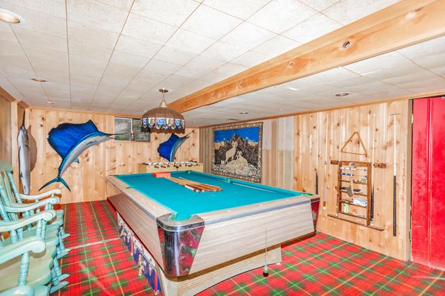 8080 Wolf Road, Burr Ridge, IL 60527