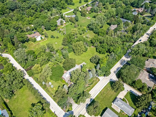 8080 Wolf Road, Burr Ridge, IL 60527