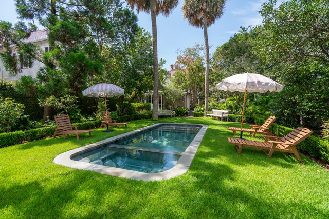 42 S Battery Street, Charleston, SC 29401