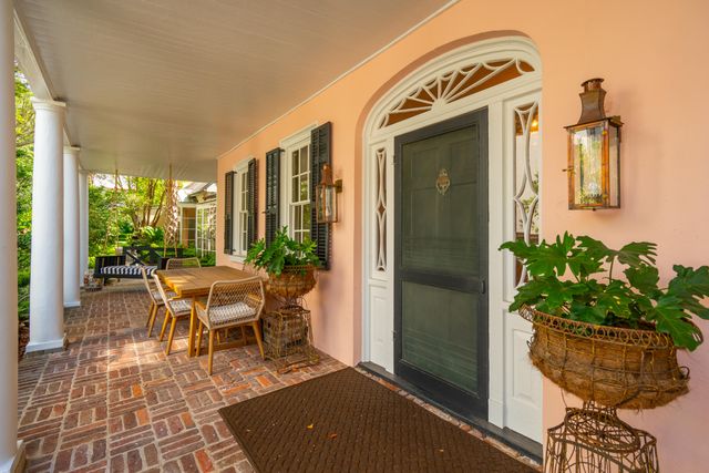 42 S Battery Street, Charleston, SC 29401