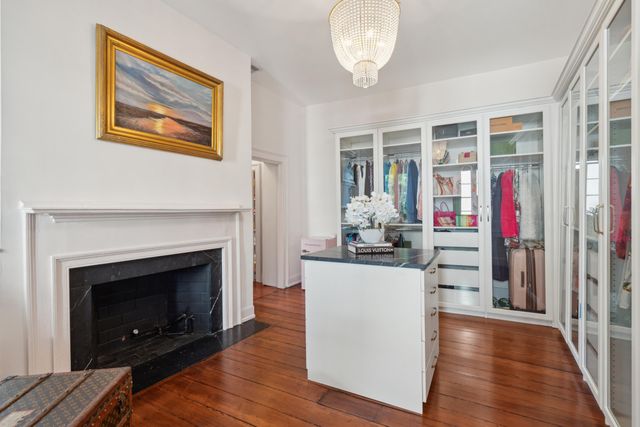 42 S Battery Street, Charleston, SC 29401