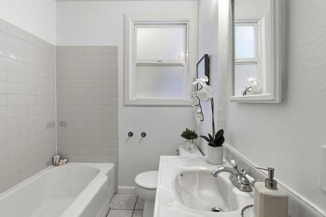 1545 Alameda de las Pulgas, San Carlos, CA 94070