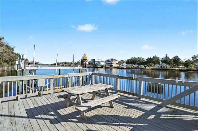 272 Park St., Little River, SC 29566