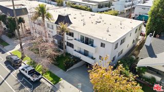 1042 6th Street, Santa Monica, CA 90403