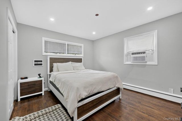 61 Carleton Avenue, Amityville, NY 11701