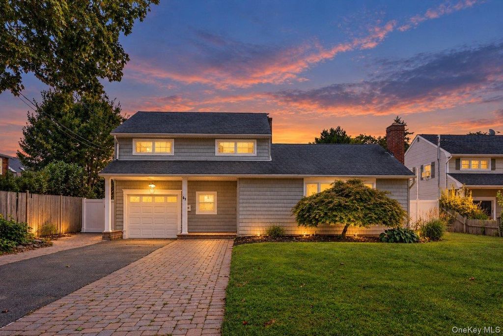 61 Carleton Avenue, Amityville, NY 11701 — photo 2