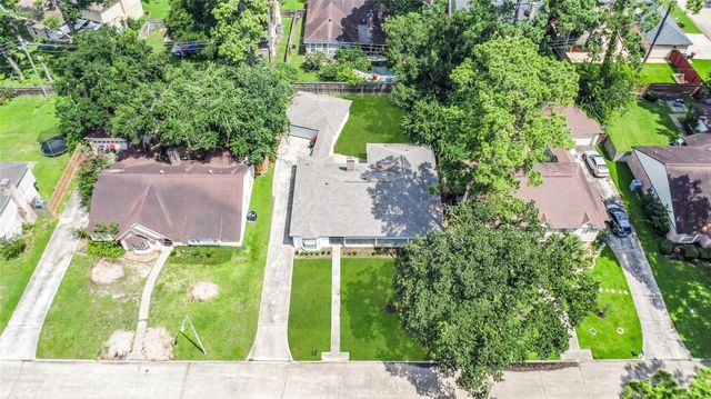 810 Maranon Lane, Houston, TX 77090