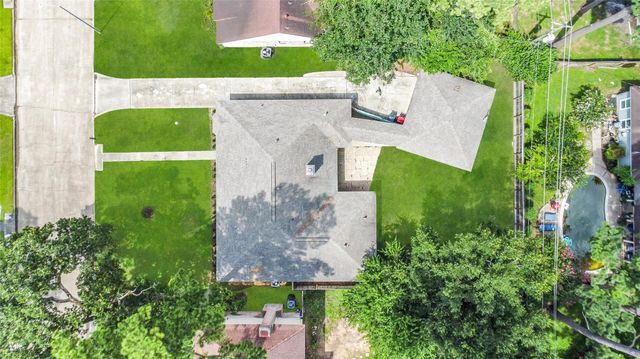 810 Maranon Lane, Houston, TX 77090