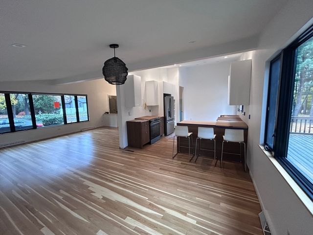 44 Marla Circle 1, Newton, MA 02459