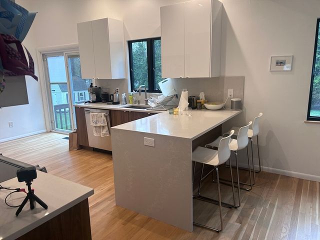 44 Marla Circle 1, Newton, MA 02459