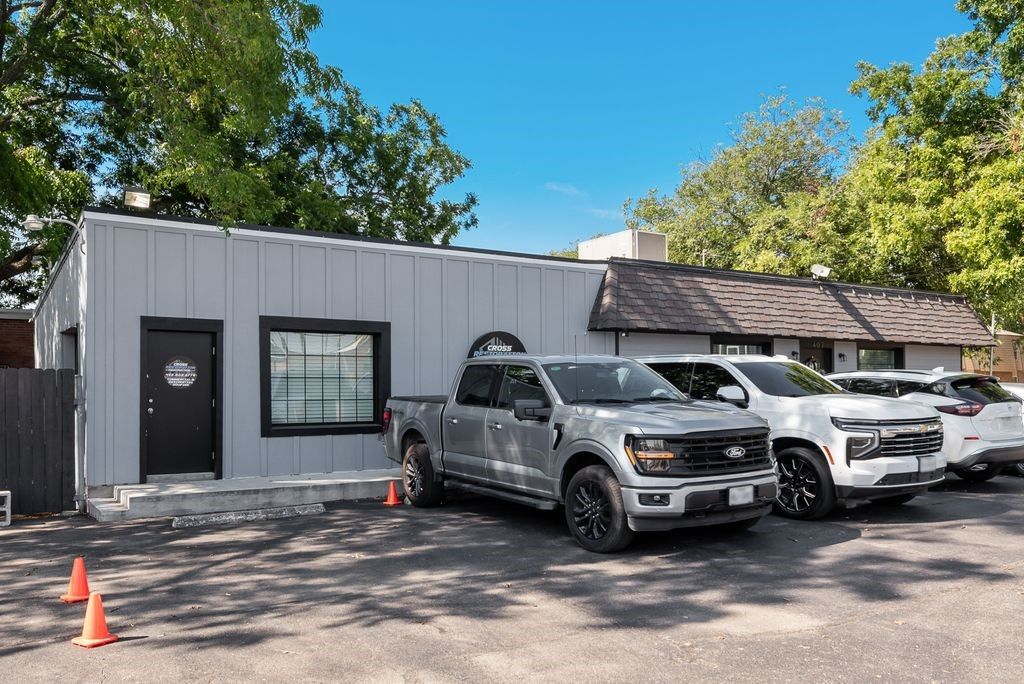 407 W Main Street, Waxahachie, TX 75165 — exterior