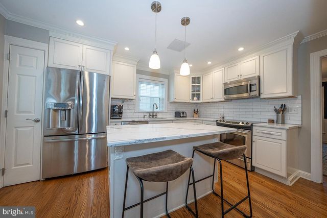 10 HANSEN CT, Narberth, PA 19072