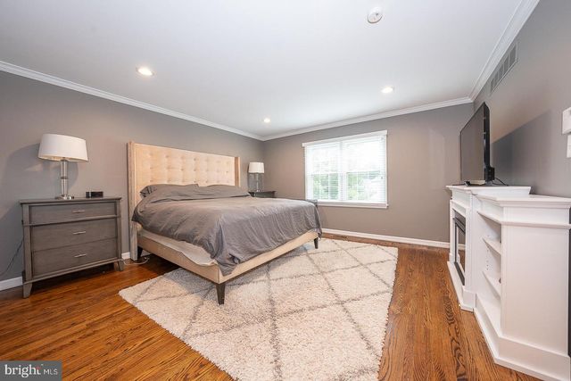 10 HANSEN CT, Narberth, PA 19072