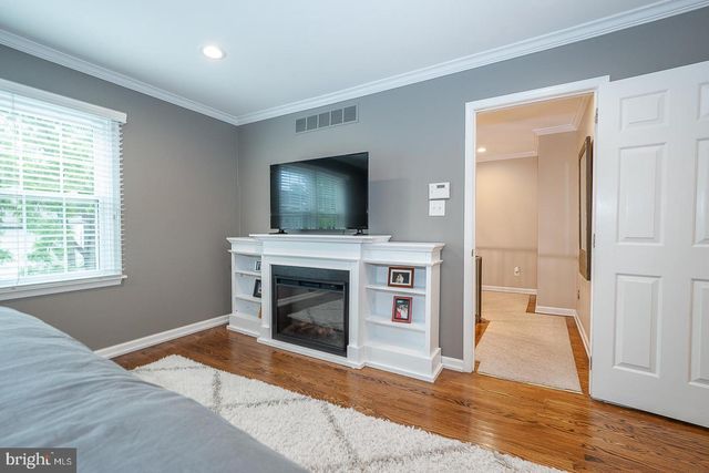 10 HANSEN CT, Narberth, PA 19072