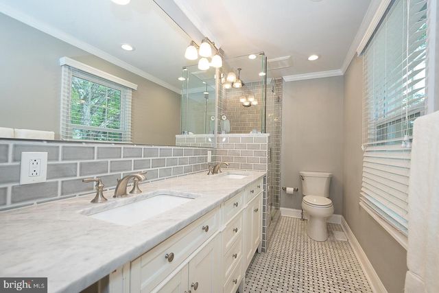 10 HANSEN CT, Narberth, PA 19072