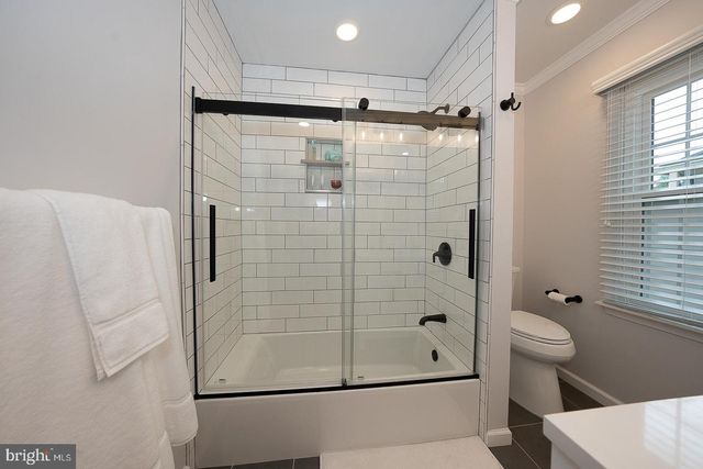 10 HANSEN CT, Narberth, PA 19072