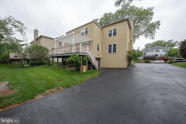 10 HANSEN CT, Narberth, PA 19072