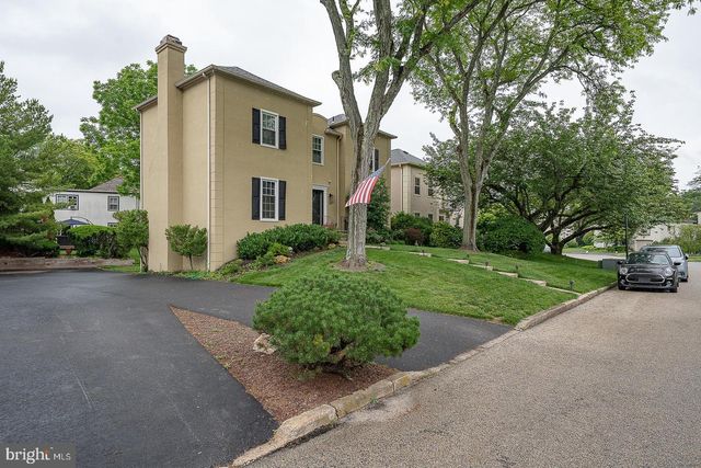 10 HANSEN CT, Narberth, PA 19072