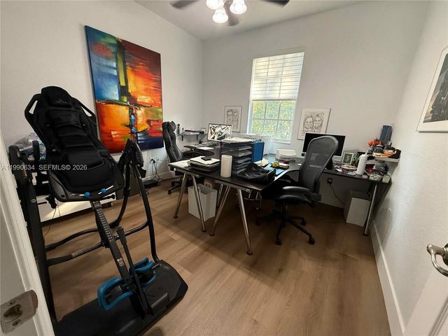 6923 Julia Gardens Dr, Coconut Creek, FL 33073