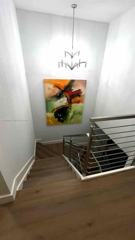 6923 Julia Gardens Dr, Coconut Creek, FL 33073