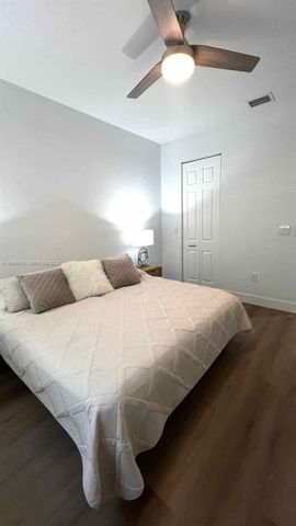 6923 Julia Gardens Dr, Coconut Creek, FL 33073