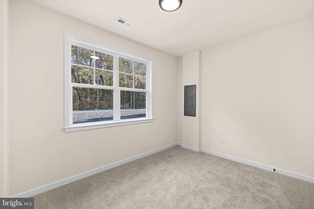 26172 SHANNON MILL DR, Ruther Glen, VA 22546