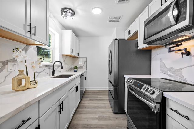 11423 Hazen Street, Houston, TX 77072