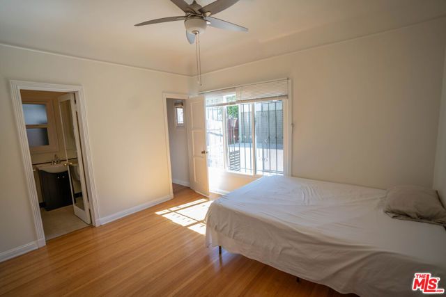 1212 S La Jolla Avenue, Los Angeles, CA 90035