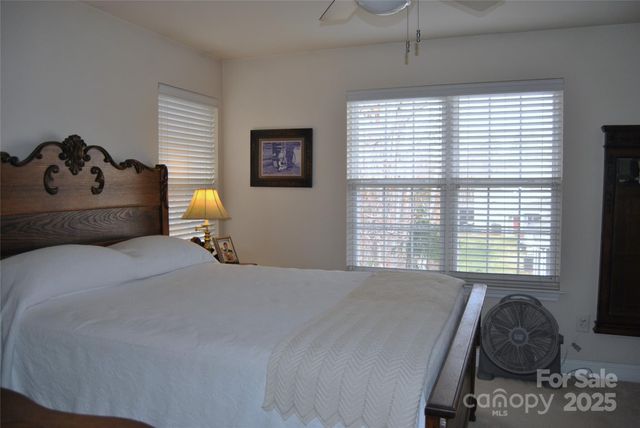 2421 Loch Stone Drive, Gastonia, NC 28054