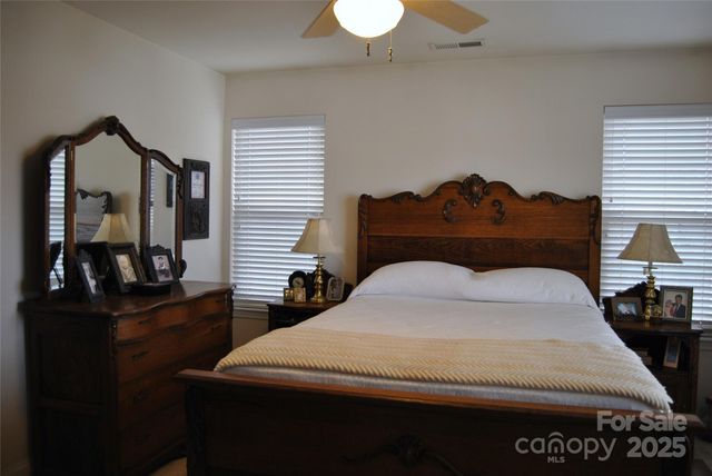 2421 Loch Stone Drive, Gastonia, NC 28054