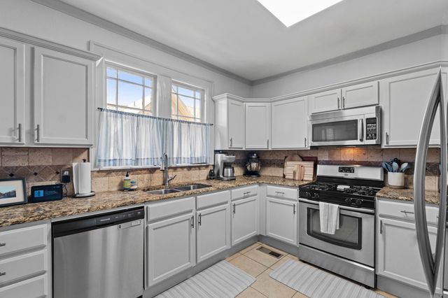 5111 Woodlawn Dr, Little Rock, AR 72205