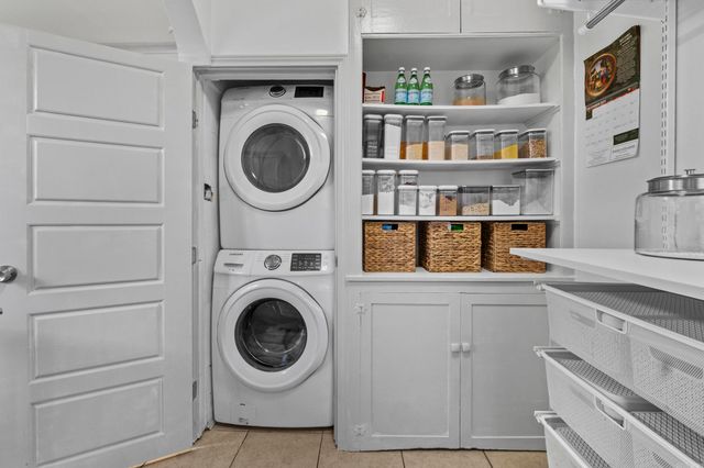 5111 Woodlawn Dr, Little Rock, AR 72205