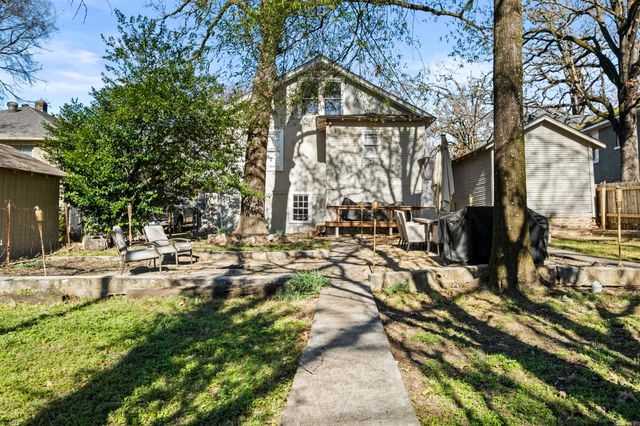 5111 Woodlawn Dr, Little Rock, AR 72205