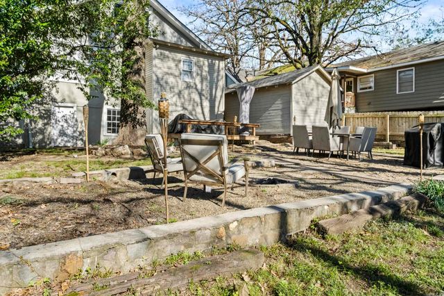 5111 Woodlawn Dr, Little Rock, AR 72205