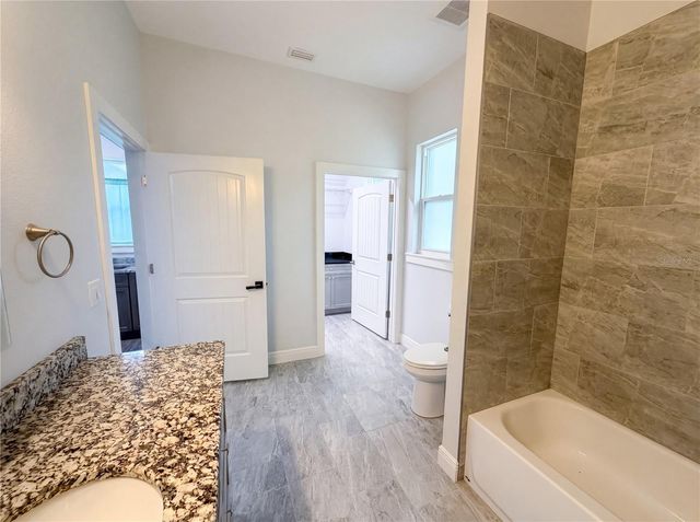 2700 WESTSIDE DRIVE, Leesburg, FL 34748